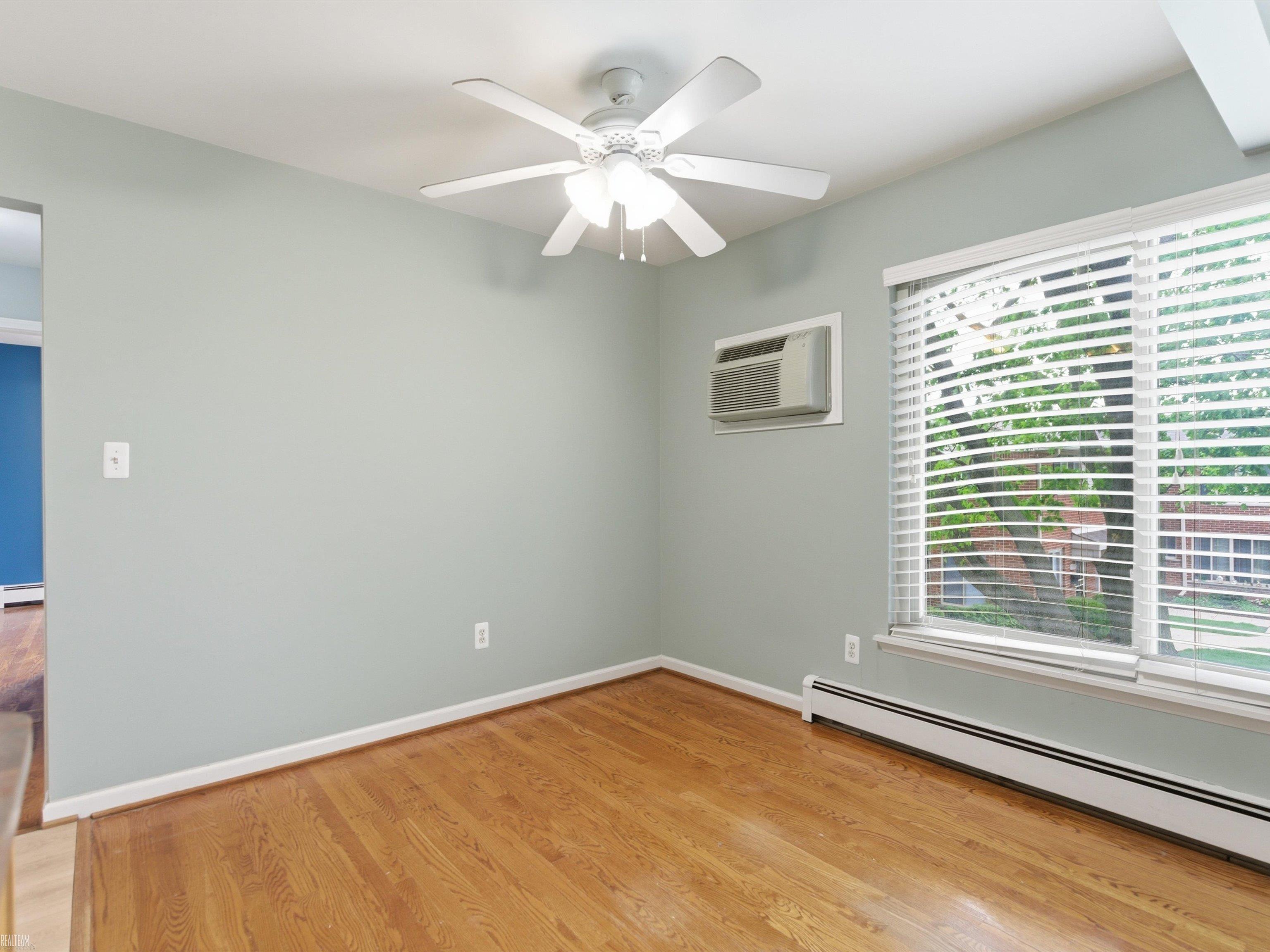 11410 Canal Road, Unit 205 Sterling Heights, MI 48314 - Photo 5 of 17