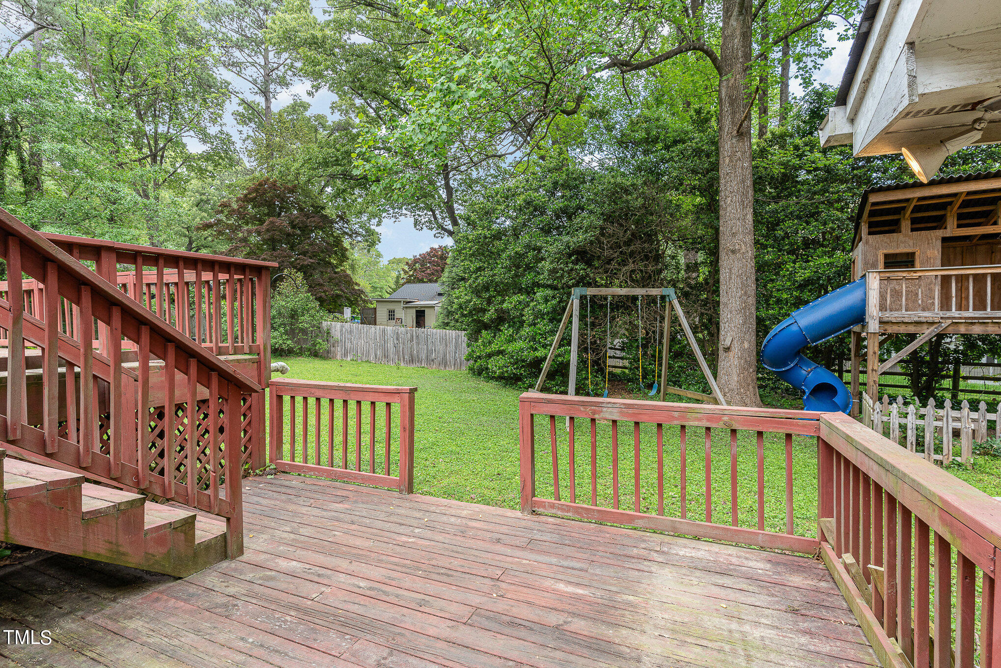 4100 Stranaver Place Raleigh, NC 27612 - Photo 32 of 43 Multi-Level Deck