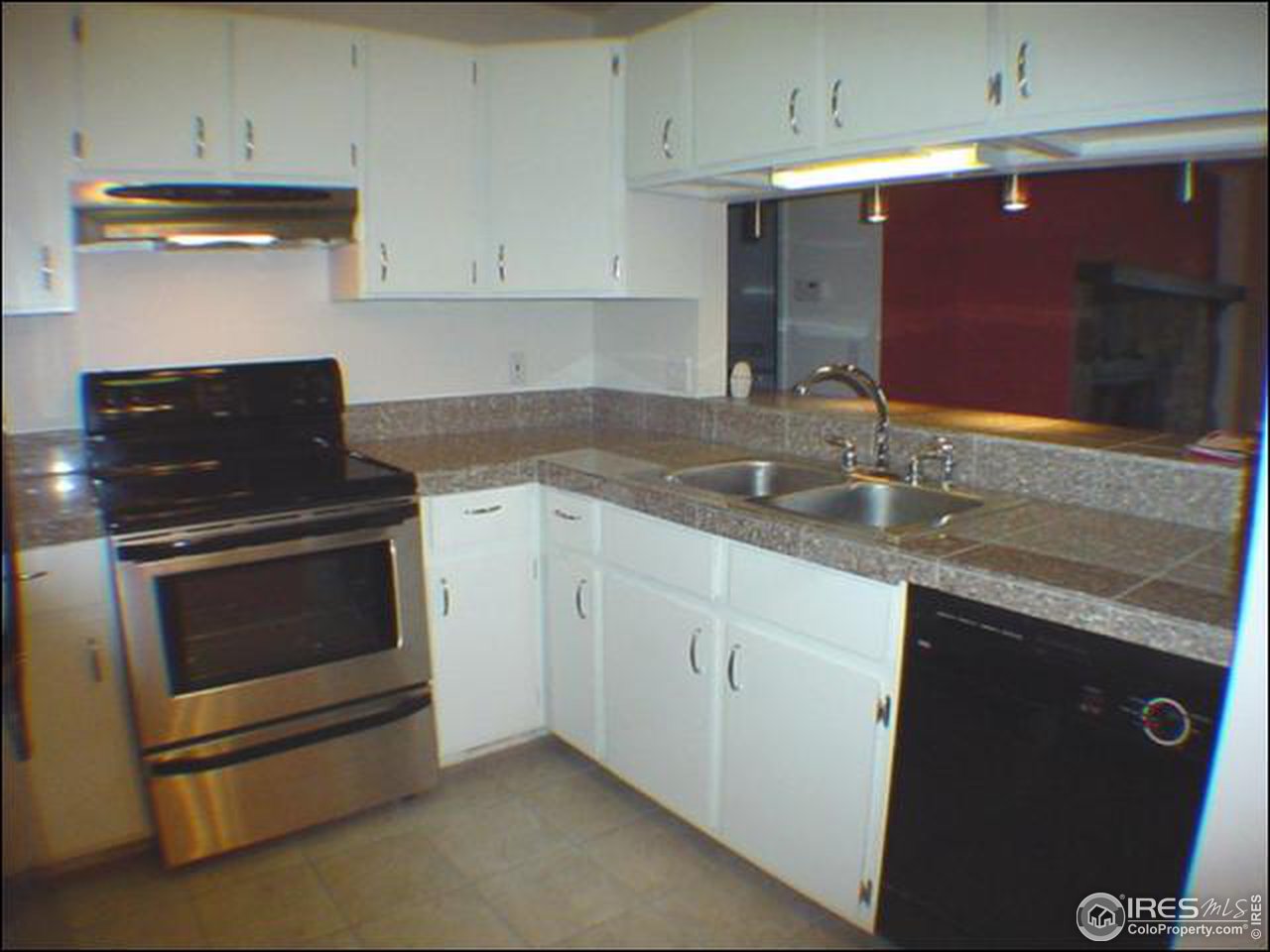 6545 Kalua Road, Unit 304 Boulder, CO 80301 - Photo 3 of 10 Gallery Image 3
