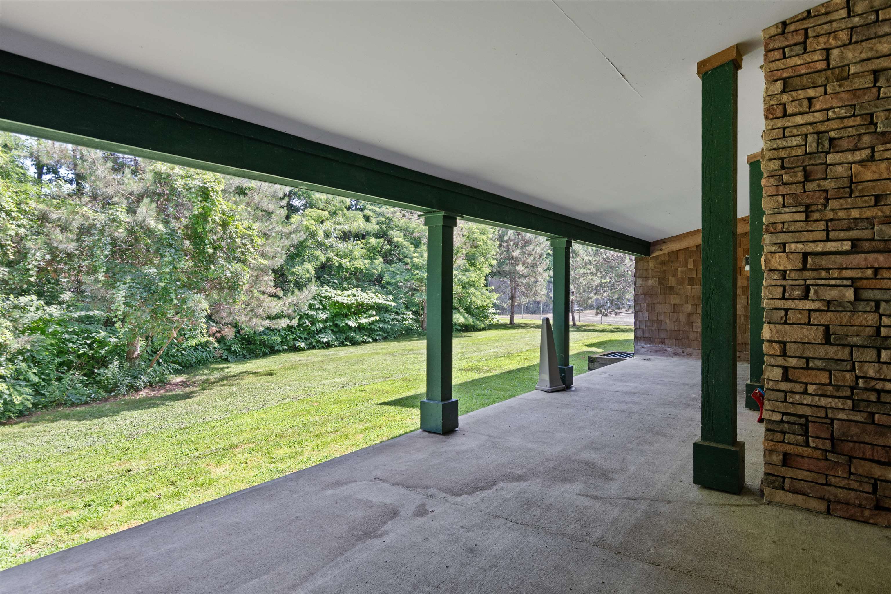 117 Claire Point Road Burlington, VT 05408 - Photo 4 of 25