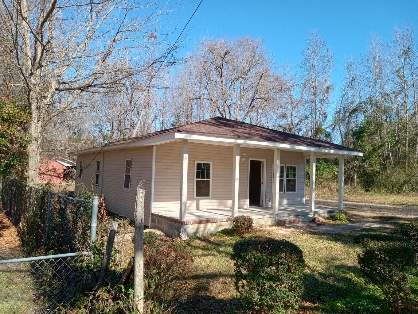 124 West Street Front of house 2