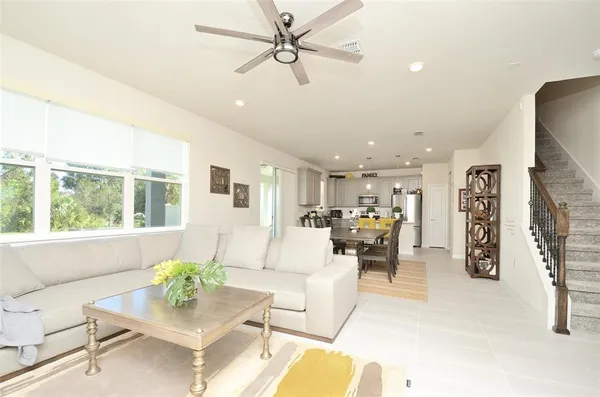 $439,900 | 4963 Royal Point Avenue, Kissimmee, FL 34746