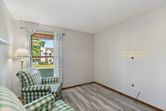 $2,700 | 1871 Fox Run Drive, Unit A, Elk Grove Village, IL 60007