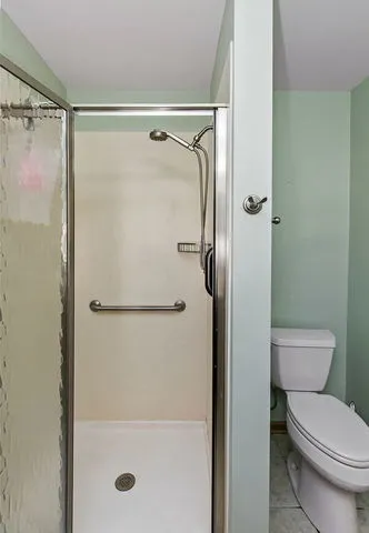 $2,700 | 1871 Fox Run Drive, Unit A, Elk Grove Village, IL 60007