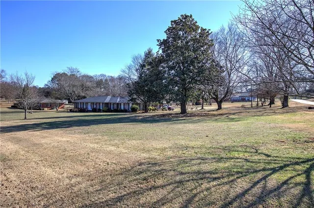 $445,000 | 38 Brookwood Drive, Cartersville, GA 30120