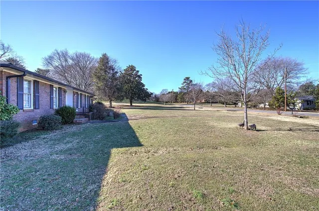 $445,000 | 38 Brookwood Drive, Cartersville, GA 30120