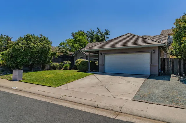 $390,000 | 1021 Mockingbird Hill, Valley Springs, CA 95252