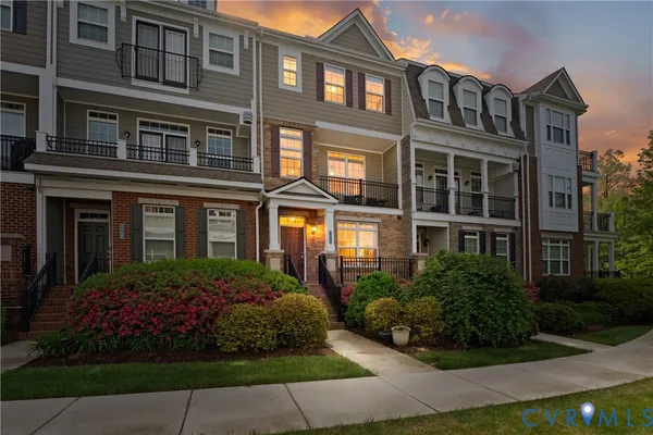$3,200 | 3904 Village Townes Walk, Glen Allen, VA 23060