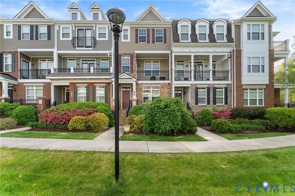 $3,200 | 3904 Village Townes Walk, Glen Allen, VA 23060
