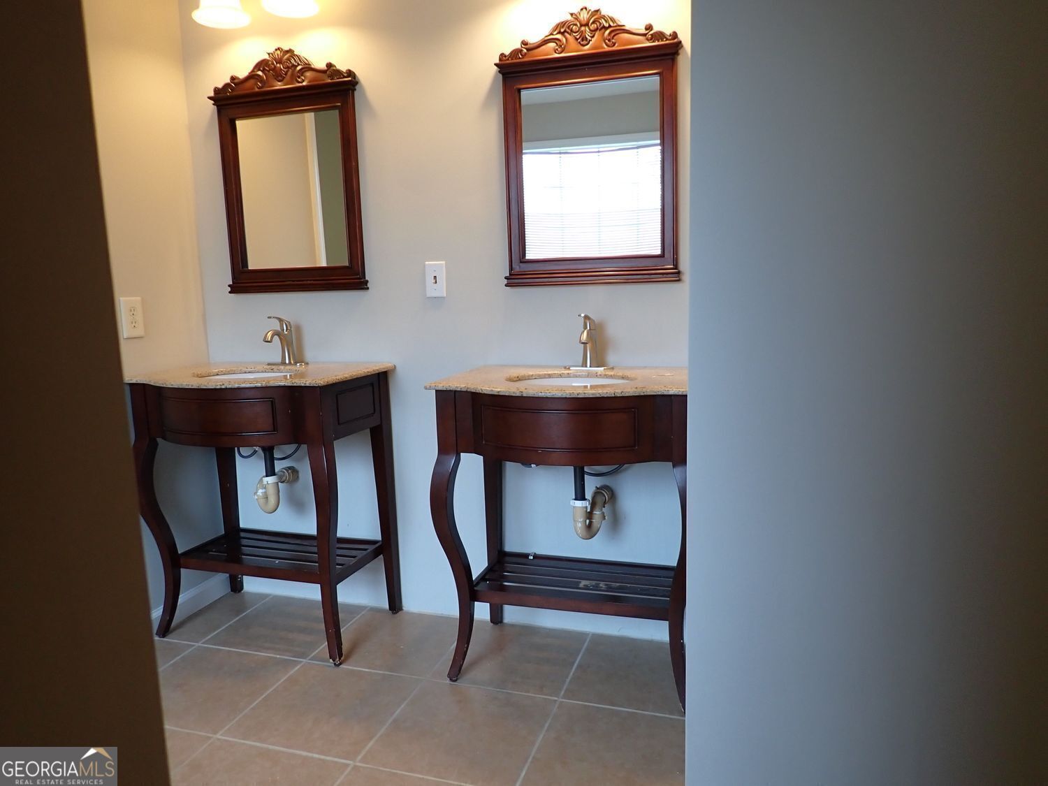 827 Sinclair Way Jonesboro, GA 30238 - Photo 19 of 39 10405109_16.jpg