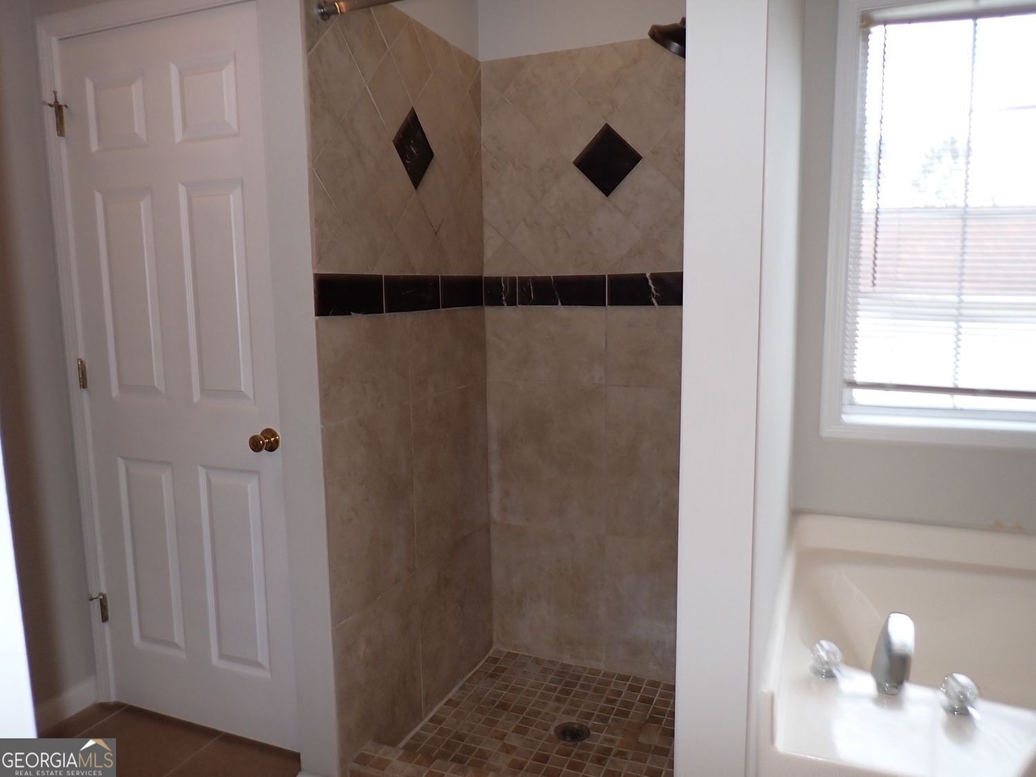 827 Sinclair Way Jonesboro, GA 30238 - Photo 23 of 39 10405109_19.jpg