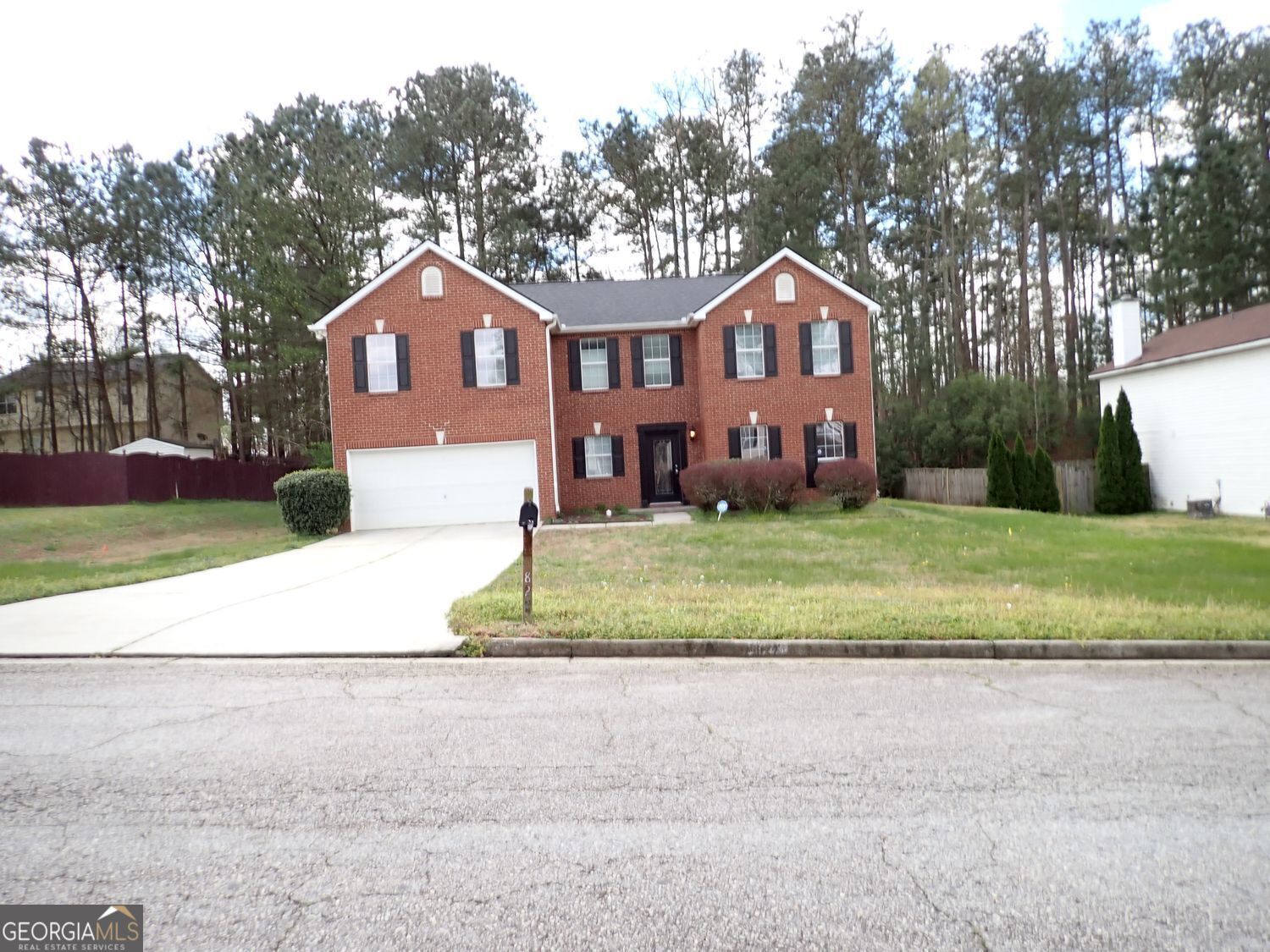 827 Sinclair Way Jonesboro, GA 30238 - Photo 38 of 39 10405109_27.jpg