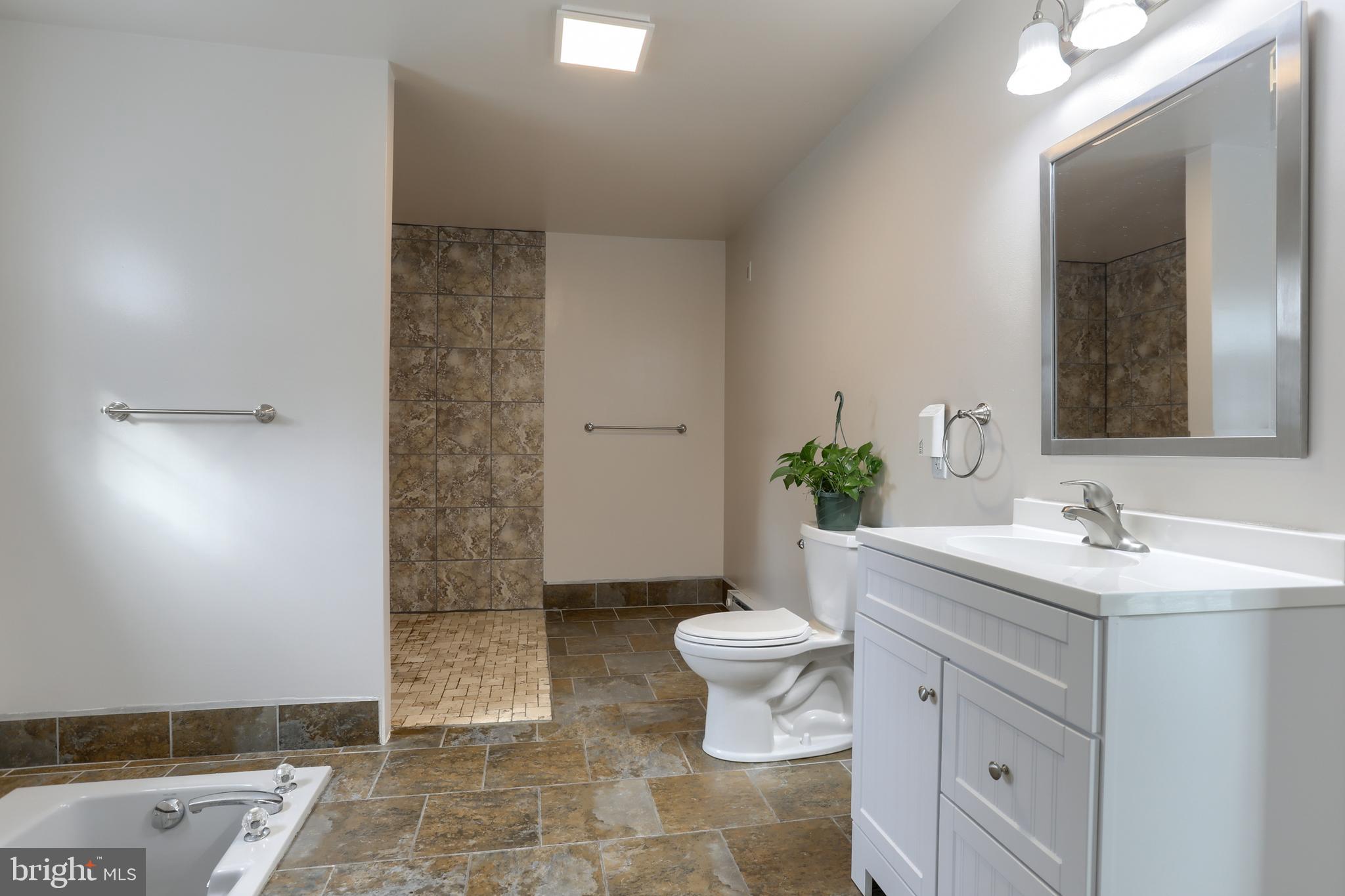 360 Old Farm Road Palmyra, PA 17078 - Photo 22 of 47 Gallery Image 22