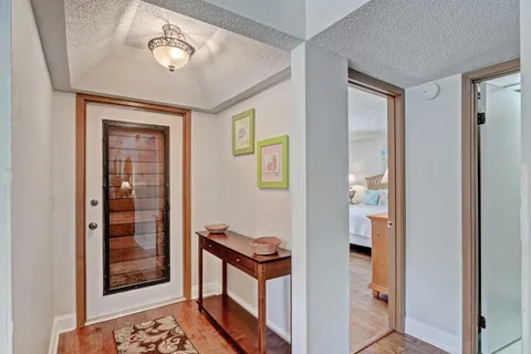 $375,000 | 130 Bracken Wood Road, Palm Beach Gardens, FL 33418