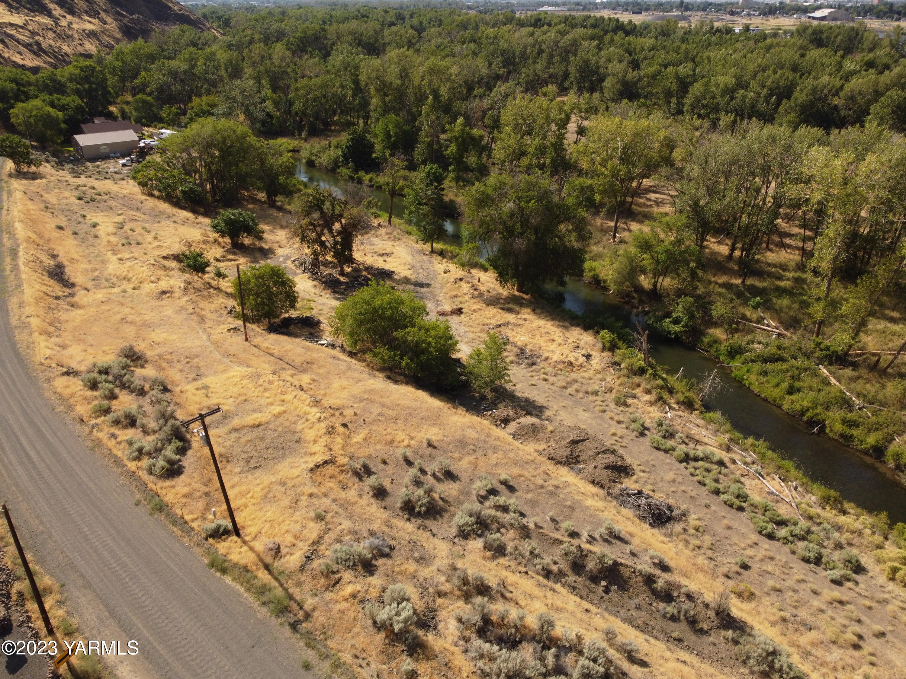 740 Rest Haven Road Yakima, WA 98901 - Photo 4 of 4 Private & Peaceful