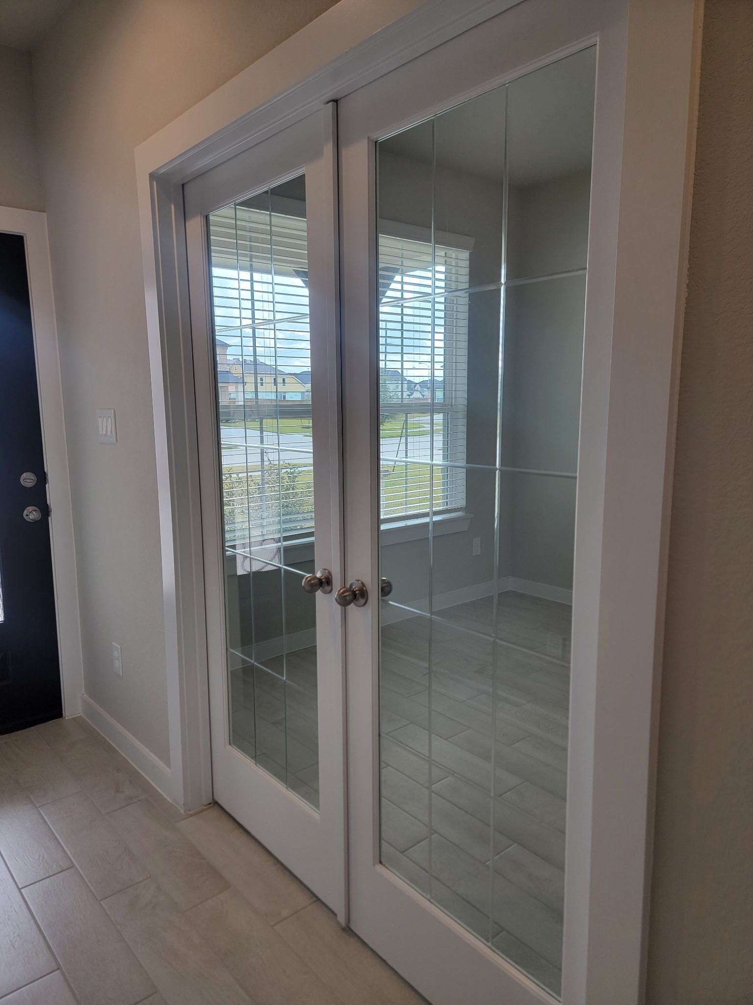 3130 Boulder Ridge Drive Rosenberg, TX 77471 - Photo 6 of 32 GLASS DOOR LEADING TO THE OFFICE
