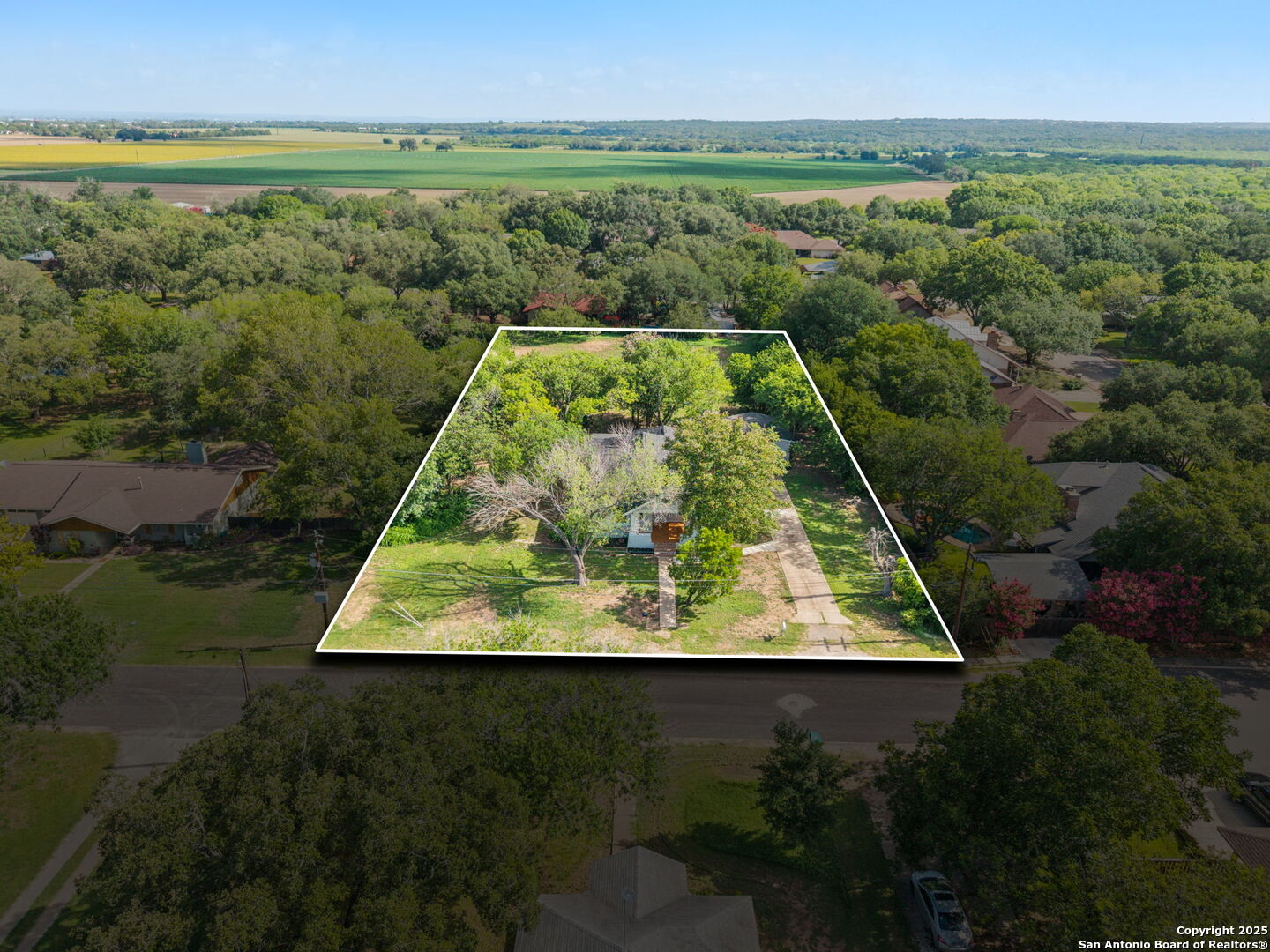 233 May Street Castroville, TX 78009 - Photo 17 of 18