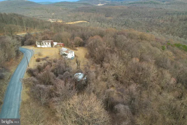 $749,000 | 14600 Williams Road Southeast, Cumberland, MD 21502