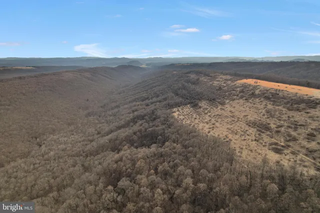 $749,000 | 14600 Williams Road Southeast, Cumberland, MD 21502