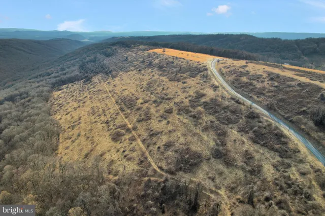 $749,000 | 14600 Williams Road Southeast, Cumberland, MD 21502