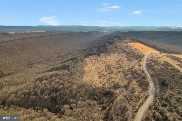 $749,000 | 14600 Williams Road Southeast, Cumberland, MD 21502