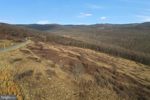 $749,000 | 14600 Williams Road Southeast, Cumberland, MD 21502