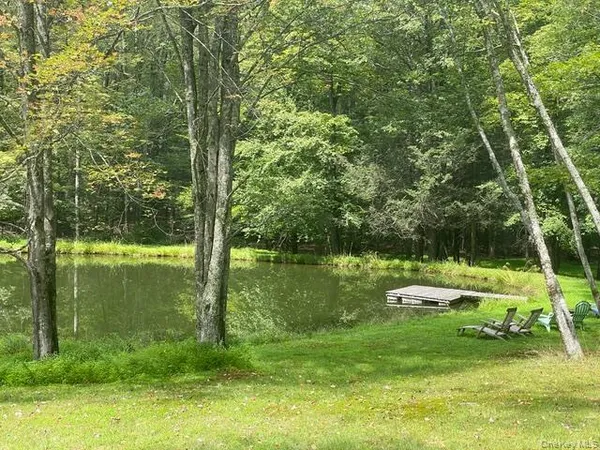 $2,200 | Undisclosed Address, Stone Ridge, NY 12484