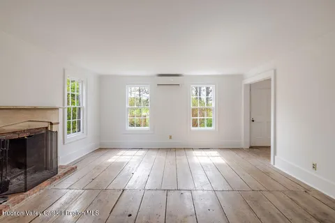 $529,000 | 1564 Highway 23, Craryville, NY 12521