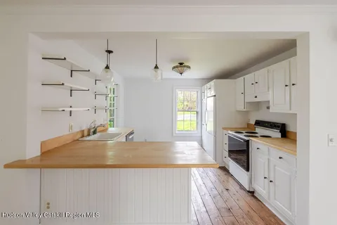 $529,000 | 1564 Highway 23, Craryville, NY 12521