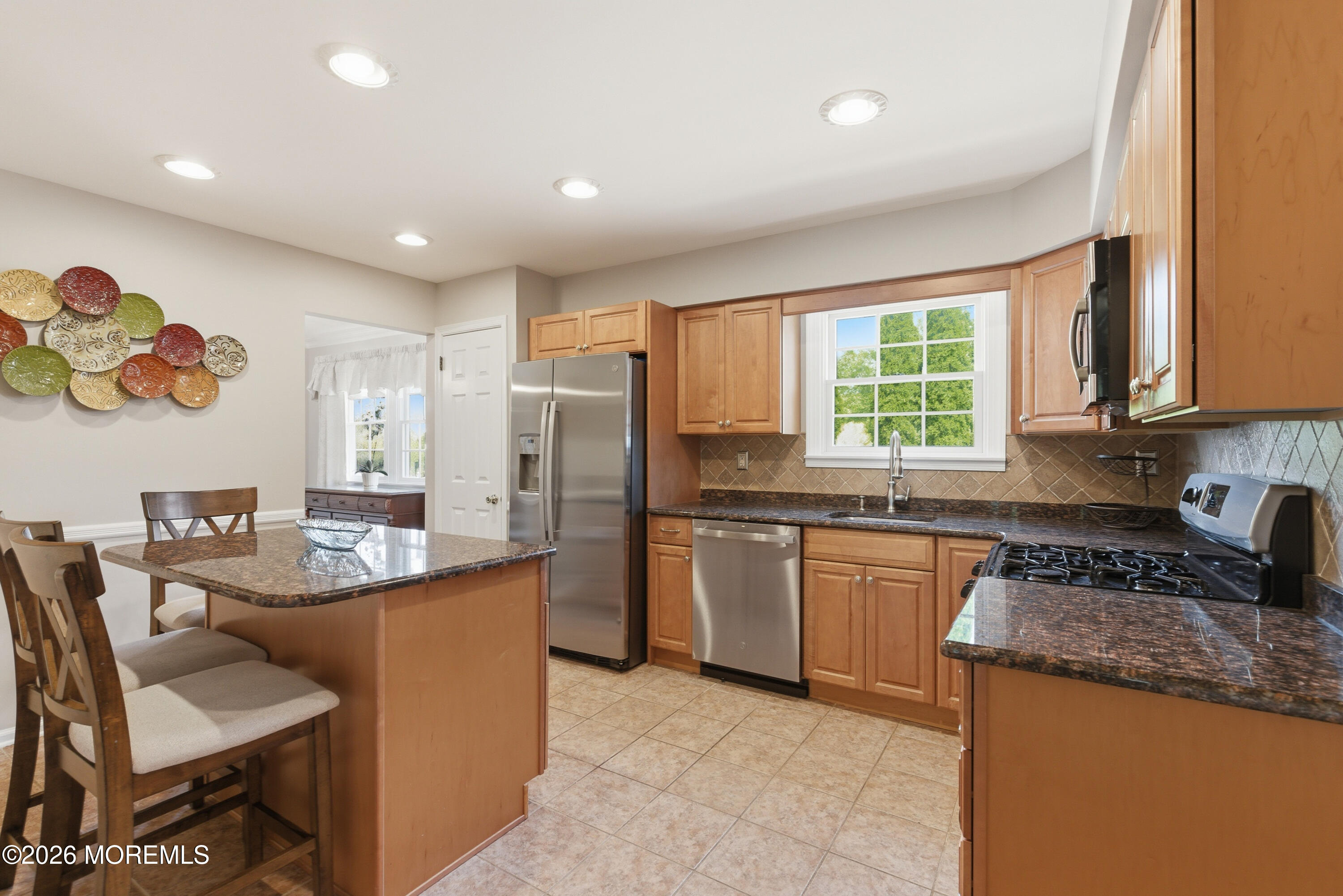 6 Davids Lane Howell, NJ 07731 - Photo 15 of 44 Interior-8