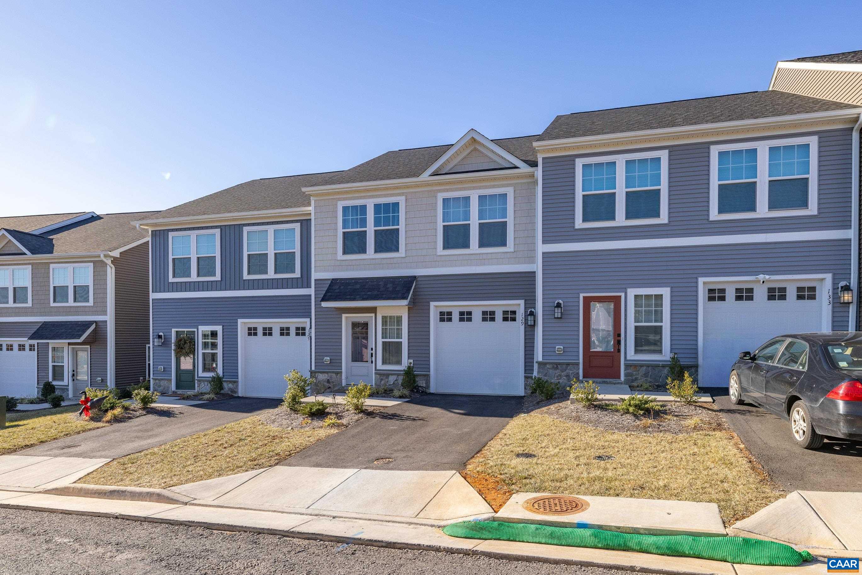 129 Ridgeline Drive Waynesboro, VA 22980 - Photo 3 of 38