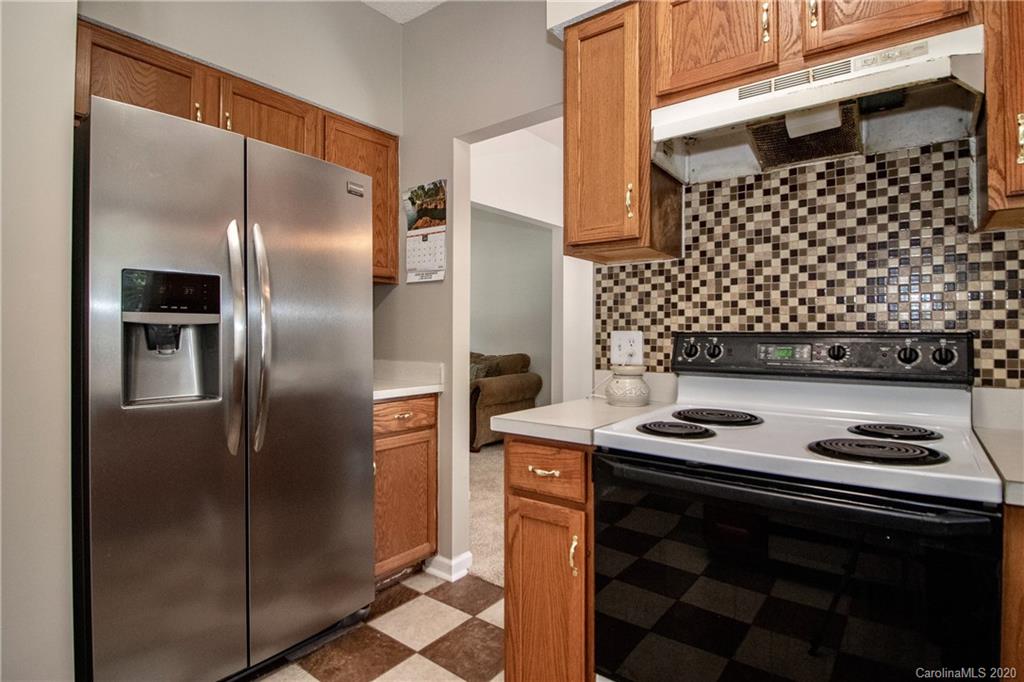 5522 Haybridge Road Charlotte, NC 28269 - Photo 9 of 35 Gallery Image 9