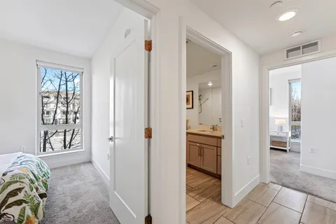 $1,090,000 | 430 Montague Expressway, Unit 20, Milpitas, CA 95035