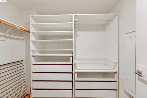 $999,900 | 430 Montague Expressway, Unit 20, Milpitas, CA 95035