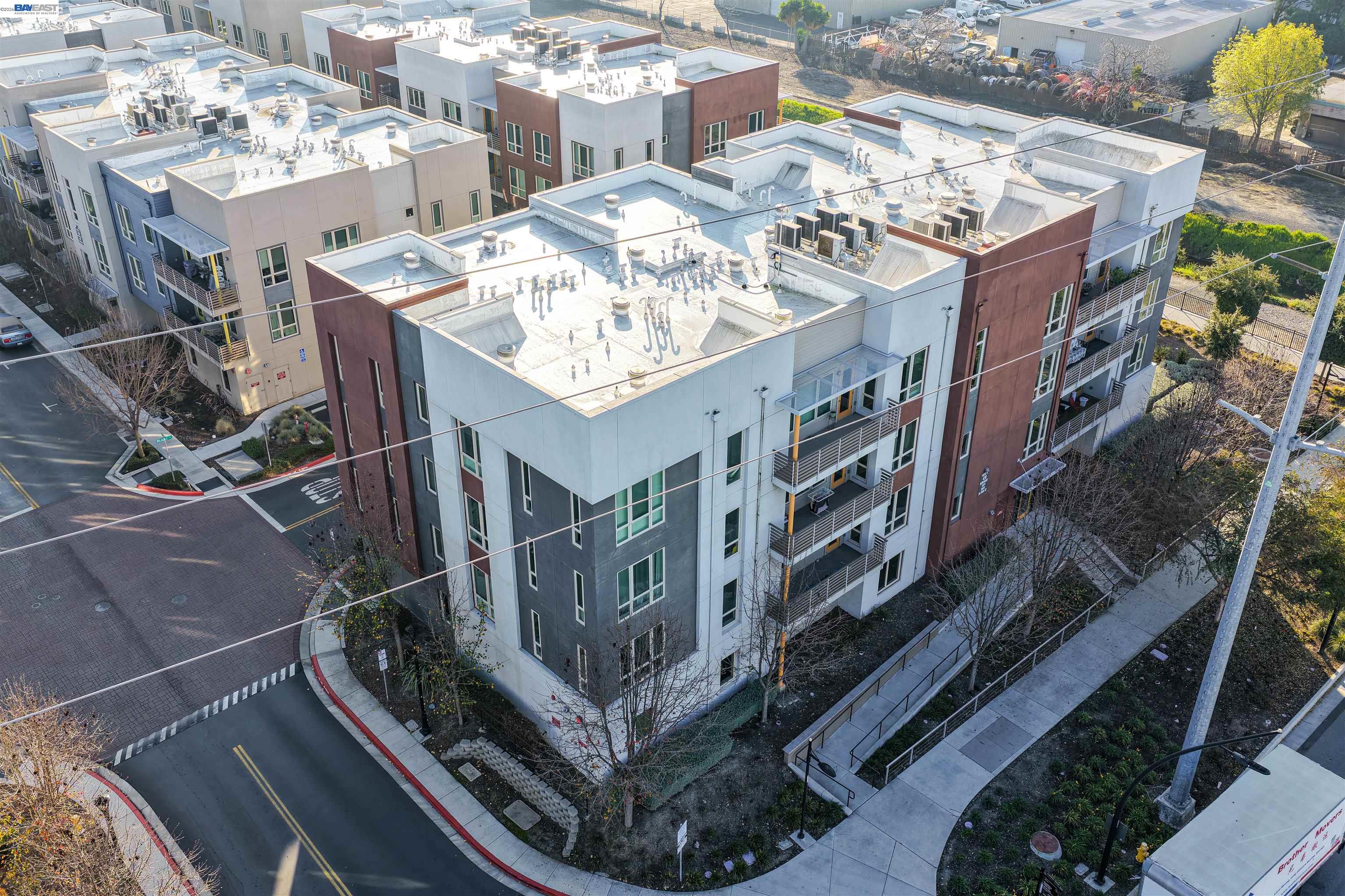 430 Montague Expressway, Unit 20 Milpitas, CA 95035 - Photo 31 of 50 a view of a house with roof deck