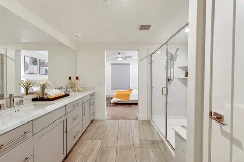 $1,090,000 | 430 Montague Expressway, Unit 20, Milpitas, CA 95035