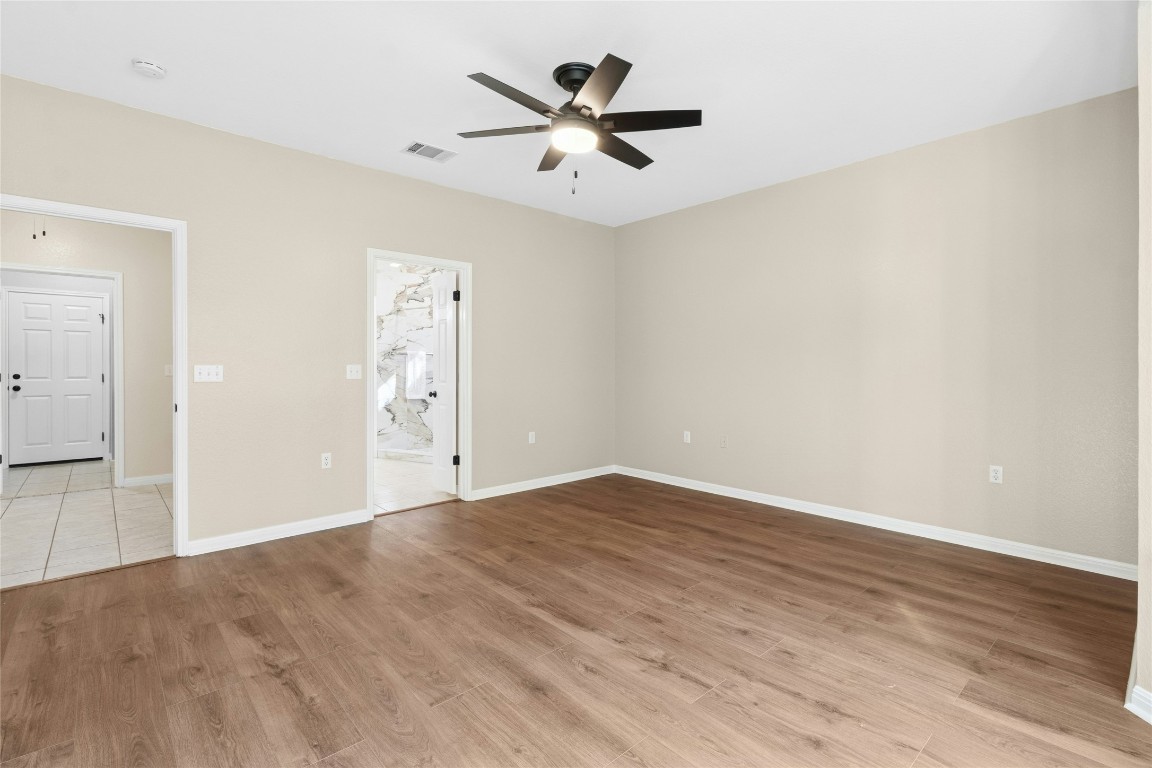 110 Crosby Street Georgetown, TX 78633 - Photo 16 of 40 wooden floor in an empty room