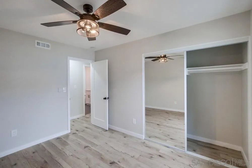 5886 Cowles Mountain Boulevard La Mesa, CA 91942 - Photo 23 of 39 wooden floor in an empty room