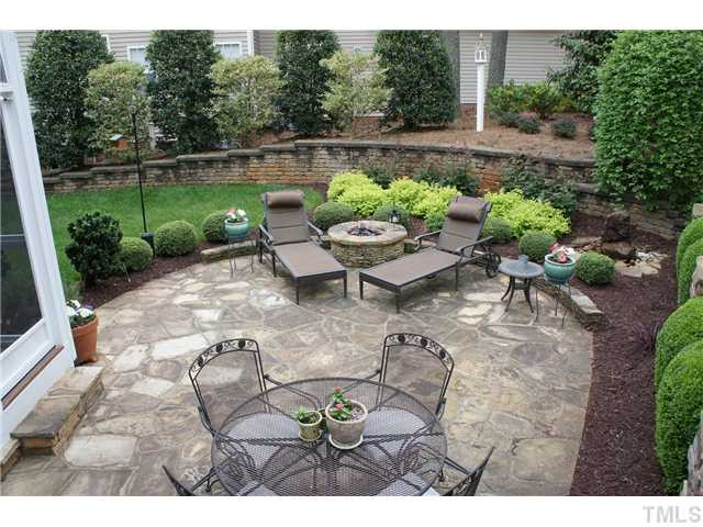 8300 Cazavini Court Raleigh, NC 27613 - Photo 23 of 25 Patio/Deck