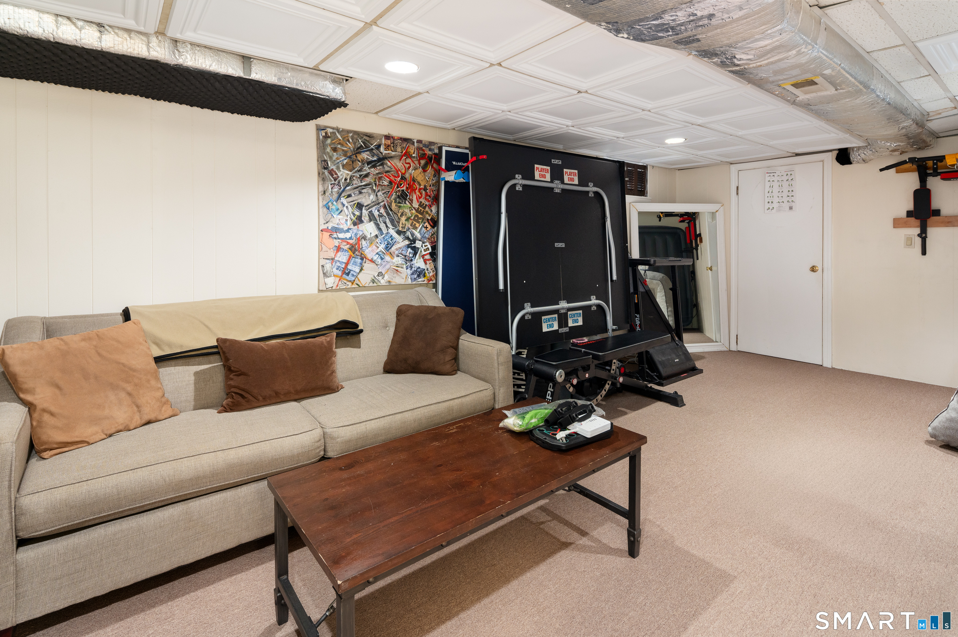 760 Hope Street Stamford, CT 06907 - Photo 33 of 38 a living room with furniture