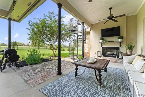$655,000 | 2340 St Andrews Avenue, Zachary, LA 70791