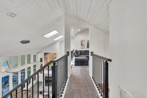 $1,779,900 | 175 Clubhouse Towers Circle, Moneta, VA 24121