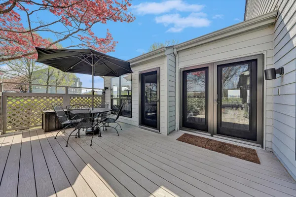 $1,779,900 | 175 Clubhouse Towers Circle, Moneta, VA 24121