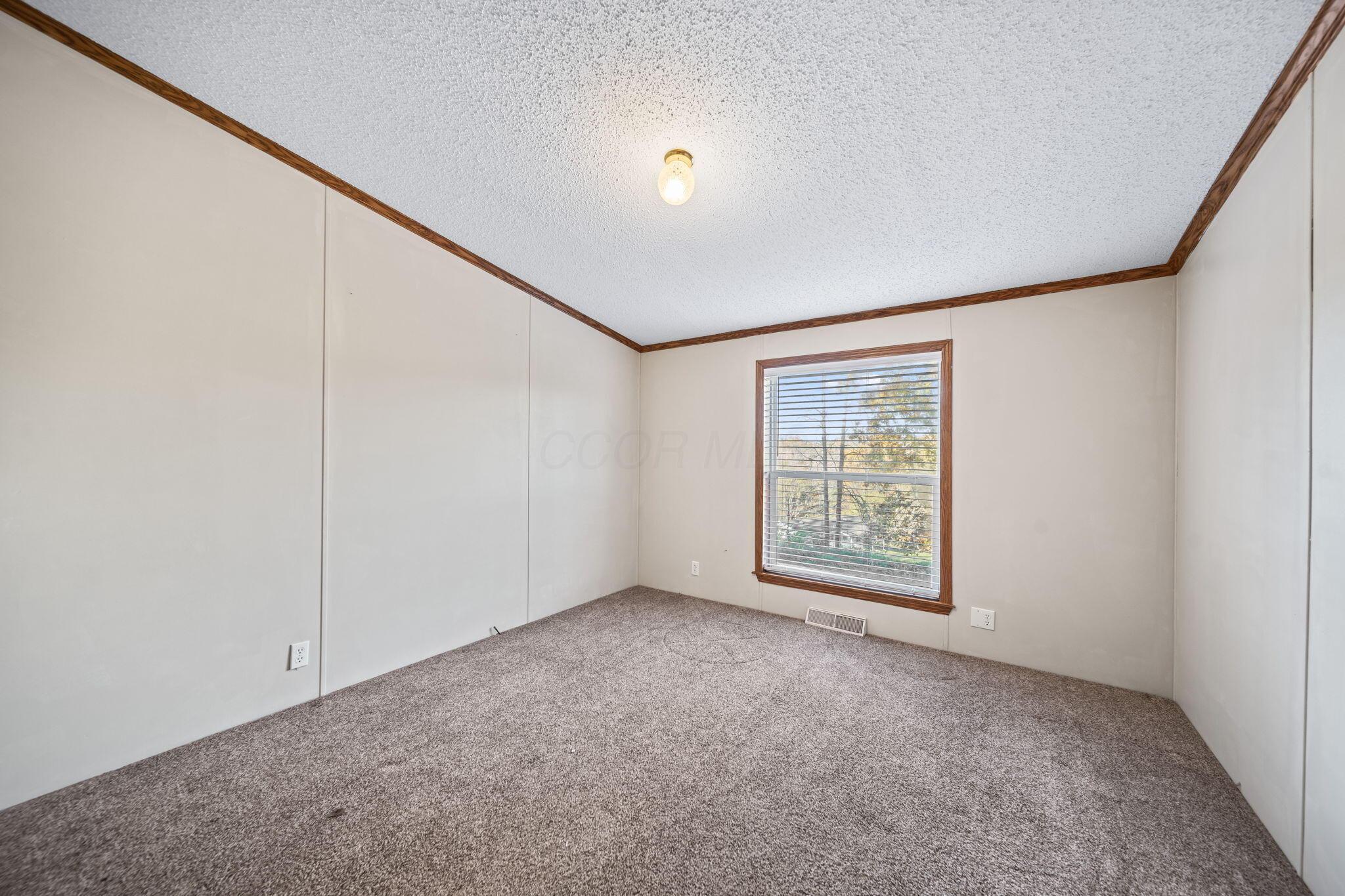 320 Hough Road Chillicothe, OH 45601 - Photo 23 of 37 22-web-or-mls-A7408510