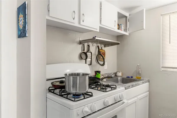 $599,000 | 1558 Dallas Street, Aurora, CO 80010