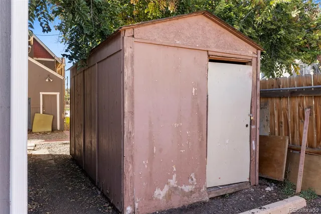 a view of outdoor space