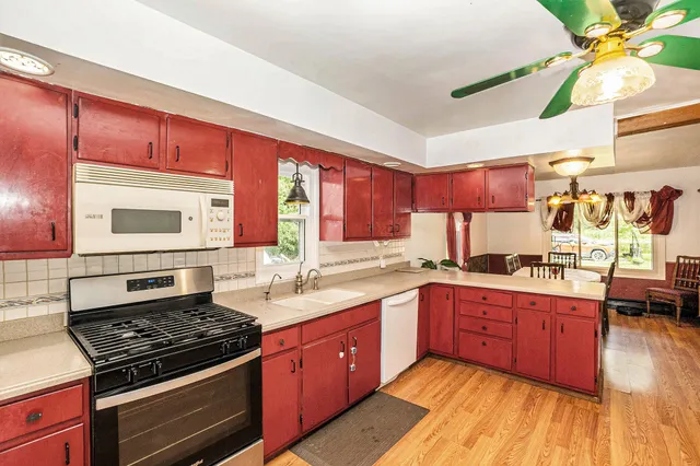 $265,000 | 2965 West Giles Road, Muskegon, MI 49445