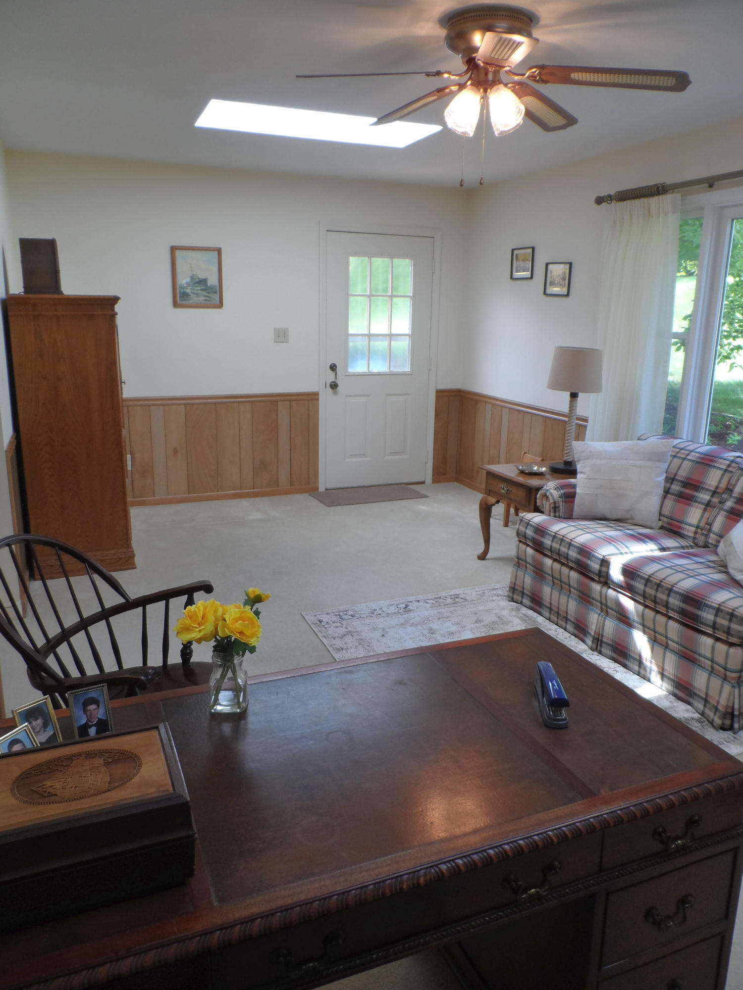 3411 Windsor Road Roanoke, VA 24018 - Photo 13 of 29 family room2