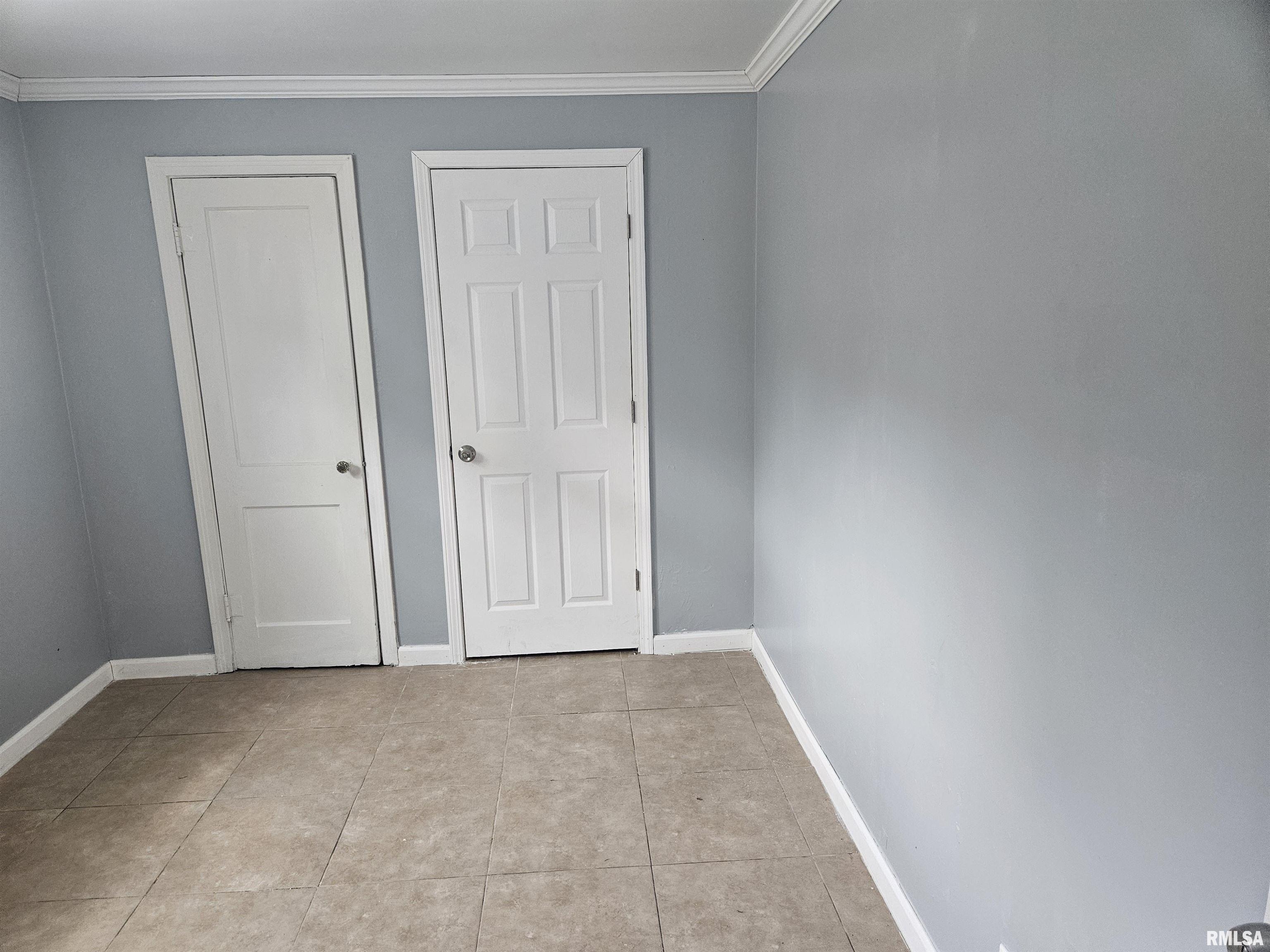 101 East Webster Street Benton, IL 62812 - Photo 17 of 29