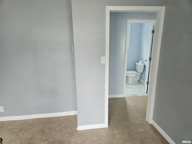 $159,000 | 101 East Webster Street, Benton, IL 62812